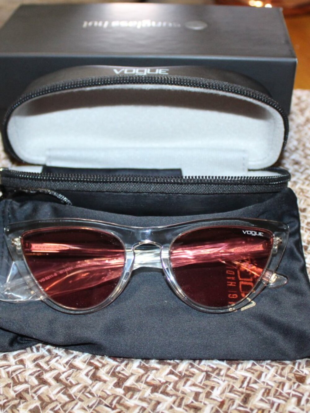 NWT Vogue by Gigi Hadid cat eye sunglasses AWESOME! - Picture 11 of 13